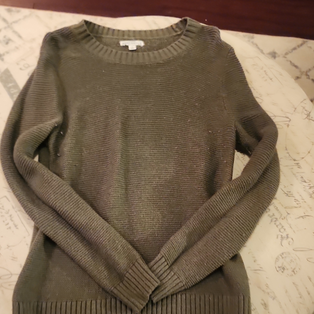 J. Crew Green Crew Neck Sweater Timeless Design